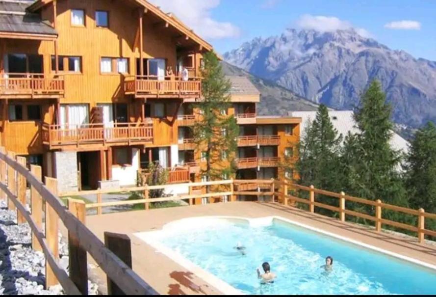 Le Hameau Des Ecrins Apartment Narreyroux-d'Aval Exterior photo