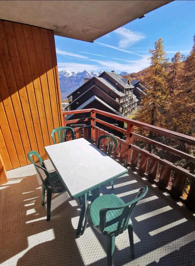 Le Hameau Des Ecrins Apartment Narreyroux-d'Aval Exterior photo